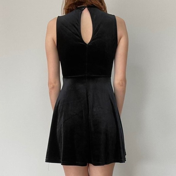 Derek Heart Black Velvet Mesh Front Detail Mini Dress Size M - Picture 5 of 16